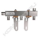 Распределительный коллектор из нержавеющей стали предназначен для распределения потока теплоносителя, горячей или холодной воды. Соединения коллекторов с трубопроводами производятся с помощью цилиндрической резьбы (ГОСТ 6357-81).<br><b><br>Назначение распределительных коллекторов DMSS:</b><br>Распределительные коллекторы GIDRUSS используются в системах отопления, ГВС, ХВС и предназначены для распределения потока жидкости на необходимое кол-во потребителей. Соединения коллекторов с трубопроводами производятся с помощью цилиндрической резьбы (ГОСТ 6357-81). Для удобства на коллекторах GIDRUSS имеется дополнительное присоединение для автоматического воздухоотводчика или дренажного крана.<br><br><b>ПРЕИМУЩЕСТВА:</b><br>ВЫСОКОЕ КАЧЕСТВО - коллекторы изготавливаются c использованием современных технологий, таких как: 3D‑проектирование, лазерный раскрой металла, аргонно-дуговая сварка, плазменная полировка. Исходное сырье и заготовки, проходят многоступенчатый контроль качества, каждое готовое изделие проверяется на герметичность.<br><b><br>УНИФИКАЦИЯ ПРИМЕНЕНИЯ:</b><br>&nbsp;- контуры направлены вверх - в этом случае доп. подключение можно использовать для подключения дренажного крана, подпитки, расширительного бака;<br>&nbsp;- контуры направлены вниз - в этом случае доп. подключение можно использовать для подключения воздухоотводчика или расширительного бака; <br>&nbsp;- контуры направлены в сторону - в этом случае доп. подключение можно использовать для подключения подпитки, аварийного клапана или расширительного бака.<br><b><br>ШИРОКИЙ МОДЕЛЬНЫЙ РЯД</b> - распределительные коллекторы выпускаются на 3, 4 и 5 контуров, с присоединениями контуров G ½" , G ¾", G 1".<br>&nbsp;&nbsp;&nbsp; <br><b>УДОБСТВО МОНТАЖА </b>- в комплект поставки входят надежные и удобные кронштейны с регулировкой вылета от стены, высоты и горизонтального положения.<br>