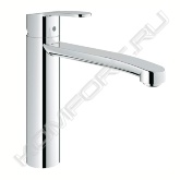 • средний излив<br> • монтаж на одно отверстие<br> • GROHE StarLight хромированная поверхность<br> • GROHE SilkMove керамический картридж 35 мм<br> • аэратор , регулировка расхода воды<br> • поворотный трубкообразный излив , область поворота 140° , гибкая подводка<br> • система быстрого монтажа.<br><span style="font-weight:bold;"><br>Излив средней высоты чрезвычайно удобен в пользовании</span><br>Идеальным соотношением характеристик отличается излив средней высоты, облегчающий пользование мойкой и наполнение высоких емкостей. Смесители с таким изливом особенно рекомендуются для комплектации небольших моек.<br><span style="font-weight:bold;"><br>Плавное вращение</span><br>Благодаря своему гибкому поворотному изливу этот смеситель обеспечивает максимум комфорта при минимуме усилий. Его удобство особенно заметно при одновременном пользовании двумя мойками.<br><span style="font-weight:bold;"><br>Излив, вращающийся в радиусе 100° плавно и без столкновений</span><br>Излив плавно вращается в радиусе 100°, обеспечивая Вам полную свободу управления струей воды и не задевая окружающих стен и шкафов.<br><span style="font-weight:bold;"><br>Хромированное покрытие GROHE StarLight делает изделие легким в уходе</span><br>В качестве ухода смеситель достаточно протирать сухой салфеткой: его чрезвычайно гладкое покрытие устойчиво к царапанию и надолго сохраняет сияющий блеск. Ваш смеситель сэкономит Вам большое количество времени при уборке и всегда будет сверкать как новый.<br><span style="font-weight:bold;"><br>Технология GROHE SilkMove, применяемая в картридже, обеспечивает плавность управления рычагом</span><br>Этот смеситель высшей категории качества оснащен механизмом плавной регулировки температуры и напора воды, за счет которого рычаг управляется легко в течение многих лет эксплуатации.<br><span style="font-weight:bold;"><br>Система облегченного монтажа с четкими инструкциями</span><br>Вы установите данный смеситель буквально в мгновение ока. Система облегченного монтажа предусматривает всего несколько компонентов и очень проста в использовании. Благодаря входящим в комплект гибким шлангам подводки и четкой инструкции монтаж приобретенного смесителя не составит Вам труда.