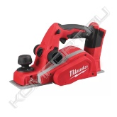 Особенности:<br>- Высокопроизводительный 4-х полюсный двигатель Milwaukee® 14 000 об/мин обеспечивает оптимальное качество обработки поверхности<br>- Интеллектуальная система REDLINK™ для защиты от перегрузок и поддержания скорости обеспечивает лучшие в своем классе износостойкость и производительность<br>- Аккумуляторы REDLITHIUM™ обладают превосходной конструкцией корпуса, электроникой и безупречной производительностью, что позволяет увеличить время работы и срок службы<br>- Быстрое удаление материала благодаря двум двухсторонним твердосплавным ножам с шириной строгания 82 мм<br>- Регулируемая глубина строгания 0 - 2 мм и двадцать позиций предустановки позволяют точно задать глубину<br>- Глубина выборки паза 10.7 мм<br>- Регулировка выброса стружки влево или вправо<br>- Широкая передняя подошва для быстрого и точного размещения на заготовке<br>- Откидная ножка на основании защищает заготовку от случайного повреждения<br>- Контроль состояния отдельных элементов аккумулятора оптимизирует время работы инструмента и обеспечивает долговечность аккумулятора<br>- Гибкая аккумуляторная система: работает со всеми аккумуляторами Milwaukee® М18™