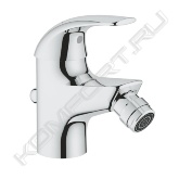 -монтаж на 1 отверстие<br><br>-металлическая рукоятка<br><br>-GROHE Longlife 28 мм керамический картридж<br><br>-GROHE StarLight хромированная поверхность<br><br>-аэратор с шаровым шарниром<br><br>-донный клапан 1"<br><br>-гибкая подводка<br><br>-быстрая система установки<br><br>