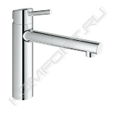 Этот кухонный смеситель из коллекции GROHE Concetto представляет собой идеальное сочетание функциональной комфортности и привлекательного дизайна. Его лаконичное конструктивное решение подчеркивается сияющим хромированным покрытием GROHE StarLight. Излив средней высоты с механизмом плавного вращения в радиусе 100° обеспечивает высокий уровень комфорта при пользовании смесителем. Ограниченный радиус вращения излива предотвращает его удары о ближайшие шкафы или стены. Еще одна полезная особенность данной модели – удобная выдвижная лейка, идеально приспособленная для ополаскивания кастрюль и сковород, а также поддержания чаши мойки в чистоте. В конструкции картриджа применяется технология GROHE SilkMove, которая обеспечивает точное, плавное и свободное управление напором и температурой воды. Одним словом, данный модель смесителя представляет собой идеальную комбинацию преимуществ.