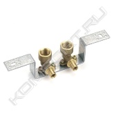 Монтажный узел RAUTITAN 16 х 2,2-Rp 1/2"<br>Применяется для подключения к отопительным приборам труб из стены, угольники закреплены на кронштейне, звукоизолированны.<br>Межосевое расстояние: 50 мм.<br>Материал кронштейна: оцинкованная сталь.<br>Материал настенного угольника: латунь, устойчивая к вымыванию цинка.<br><br>